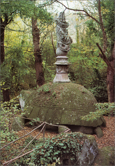 la grande tartaruga di Bomarzo